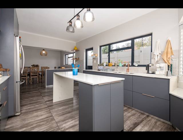4 BEDROOM HOUSE TO LET IN MILNERTON RIDGE